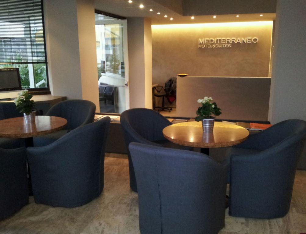 Mediterraneo Hotel & Suites Каттолика Экстерьер фото