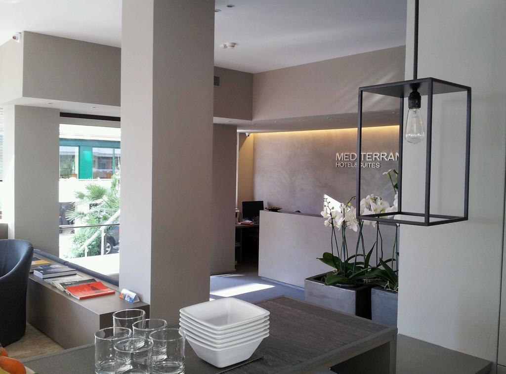 Mediterraneo Hotel & Suites Каттолика Экстерьер фото