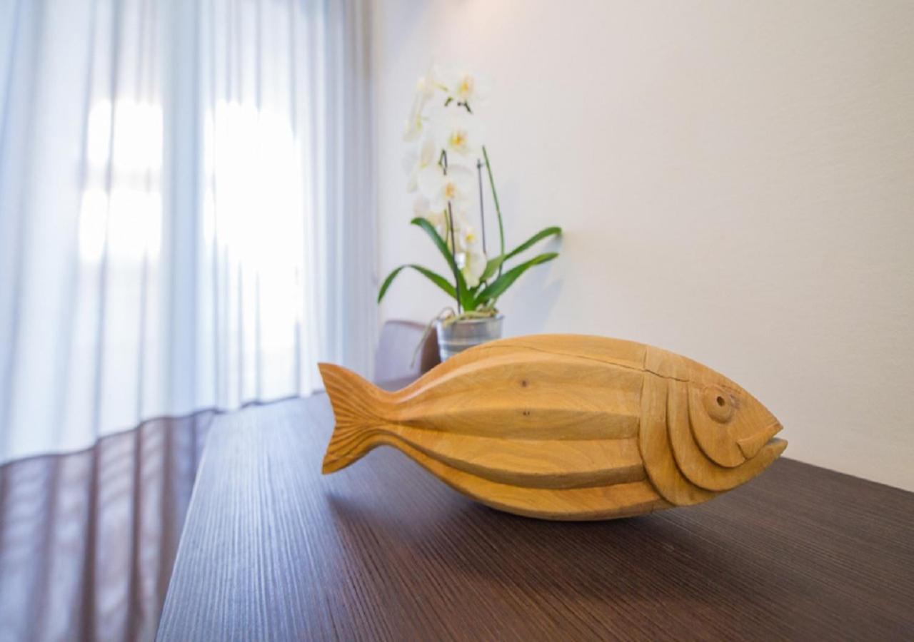 Mediterraneo Hotel & Suites Каттолика Экстерьер фото